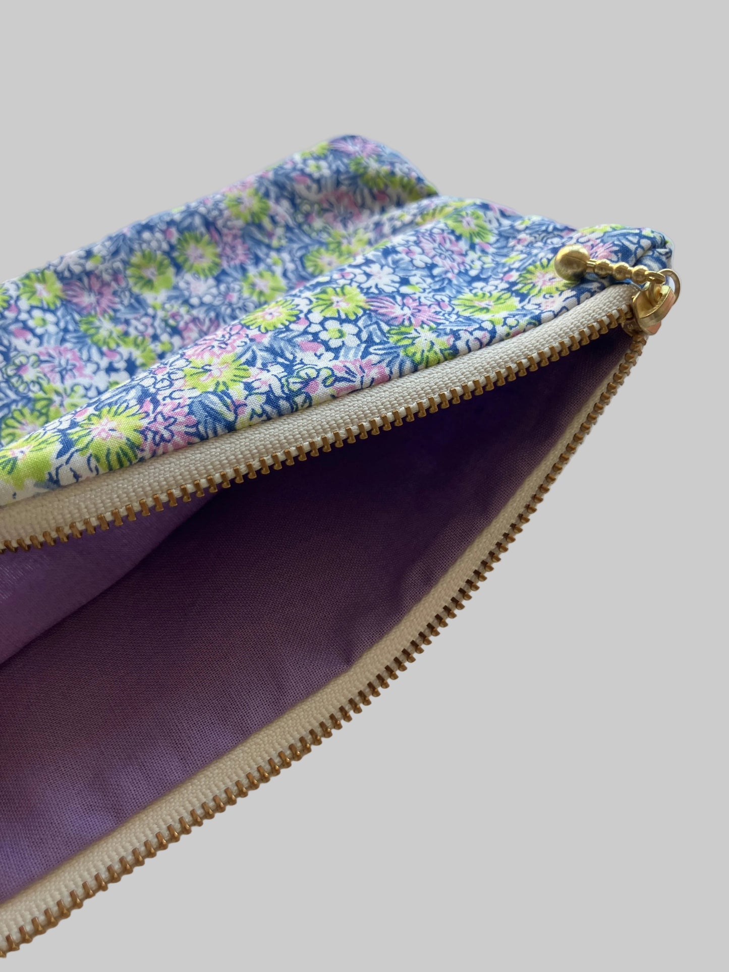 Flower Pouch